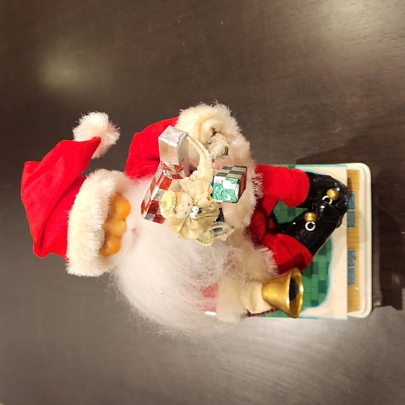 1960 Deluxe Animated Battery & Coin Operated Santa Bank. In the box - Picture 1 of 17